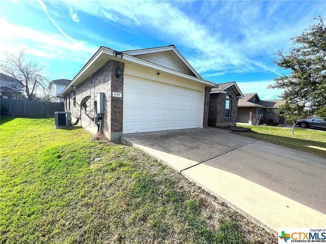 Photo - 1119 Burgess Dr
