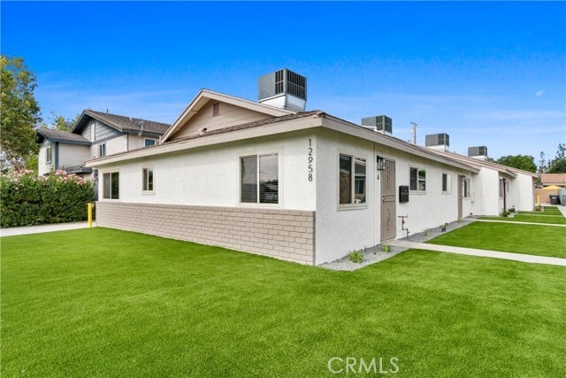 Building Photo - 12958 Yorba Ave Rental