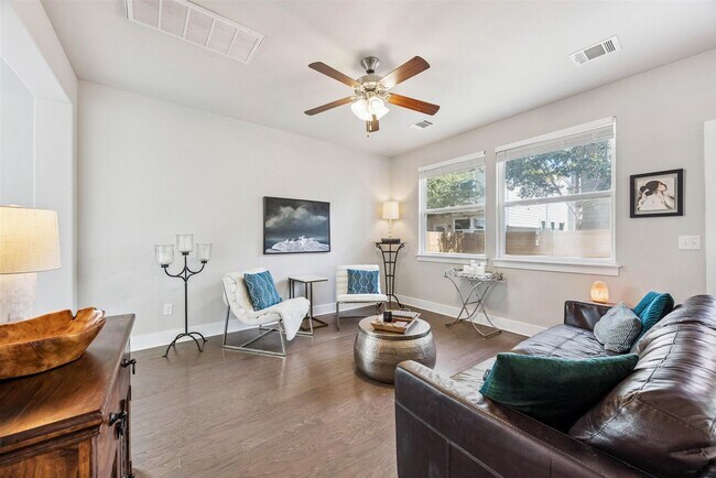 Photo - Modern 3-Bed, 2.5-Bath Home with Fenced Ya...