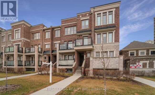Photo - 2355 Sheppard Ave W
