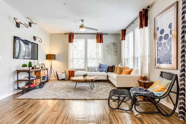 Photo - Town Commons