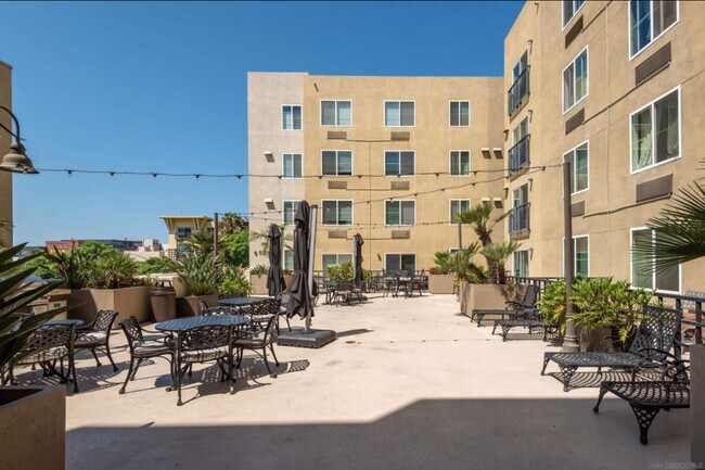 Photo - 1970 Columbia St Unit 507