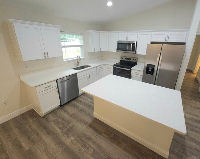 Photo - 387 E Caldwell Dr