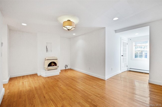 Photo - 29 S Eckar St