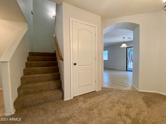 Photo - 2411 W Via Dona Rd