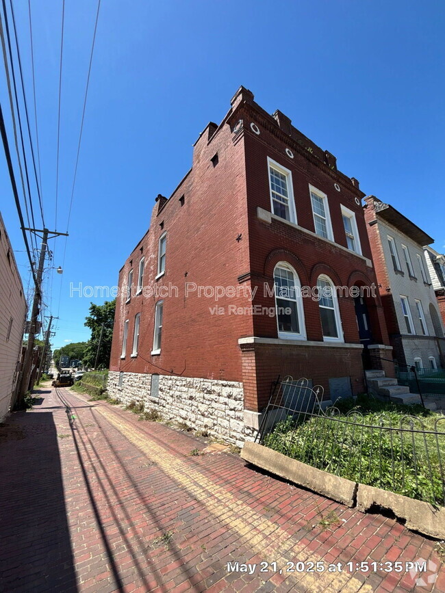 Building Photo - 3747 Oregon Ave Rental