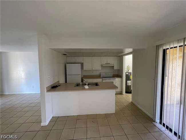 Photo - 2305 SE 6th Ln