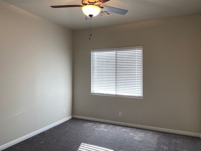 Photo - Stunning 6 bedroom in Little Valley