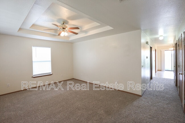 Photo - 2223 W Roselawn St