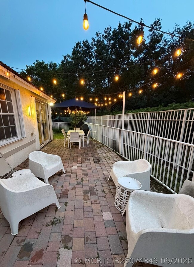 2755 SW 187th Ave