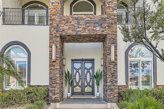 Photo - 5367 Secluded Brook Cir