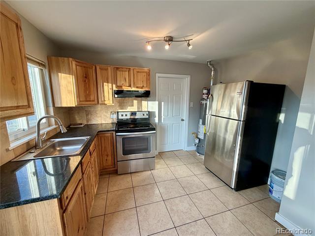 Photo - 700 Perry St