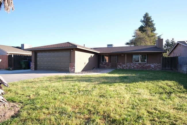 Photo - Beautiful 3 Bedroom 2 Bath home in Turlock