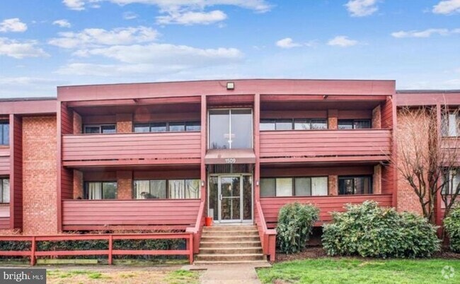 Building Photo - 1509 S George Mason Dr Unit 22 Rental