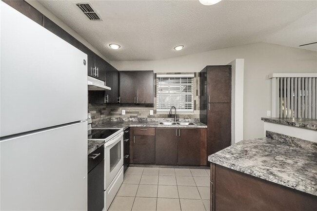 Photo - 7606 Willow Park Dr