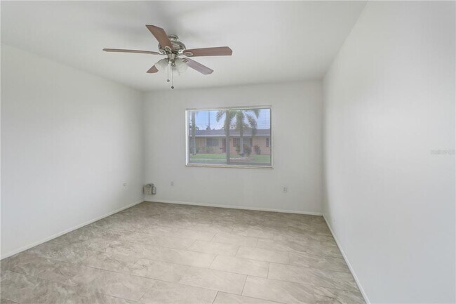 Photo - 1309 Warwick Ct Casa