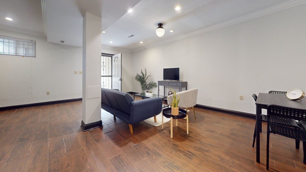 Photo - Private bedroom in 4 bed/3 bath Home