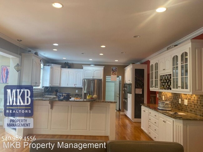 Photo - 6 br, 4.5 bath House - 6602 Hidden Wood Dr.