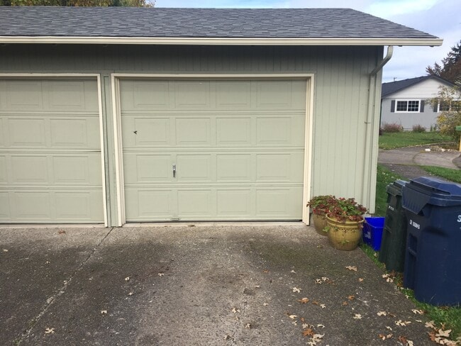 Photo - 522 38th Pl
