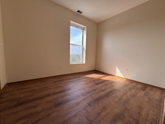 Photo - 3158 W Jackson Blvd Unit 3