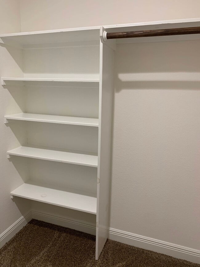 Photo - 5622 Ridgeway Dr