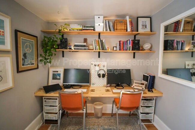 Photo - 928 Hoffman St