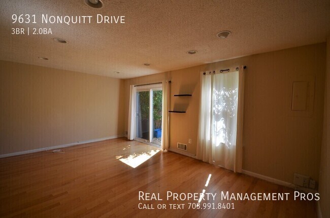 Photo - 9631 Nonquitt Dr