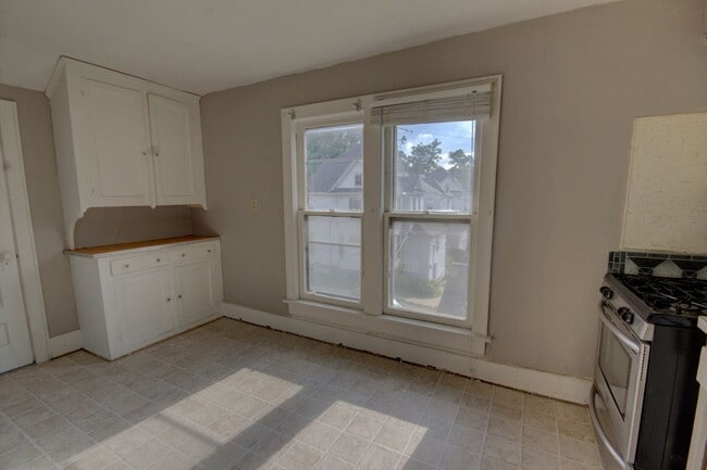 Photo - SL LAF1806 Unit 3