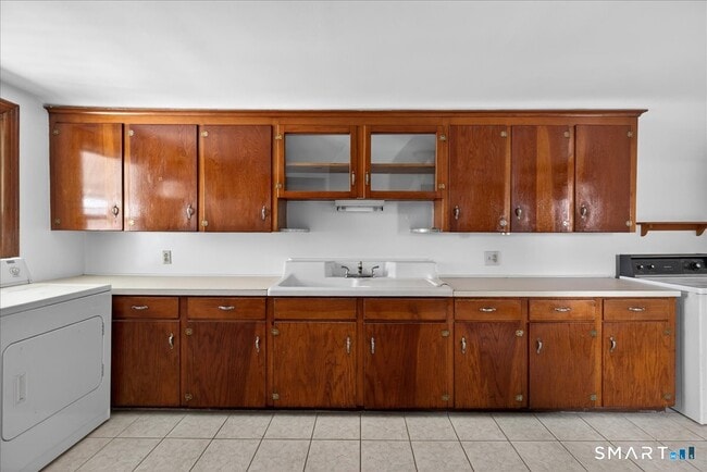 Photo - 253 Olivia St Unit 3rd Fl