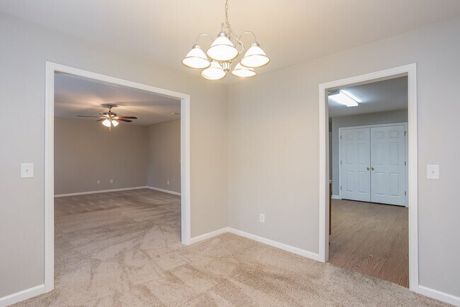 Photo - 1613 Brown Owl Dr