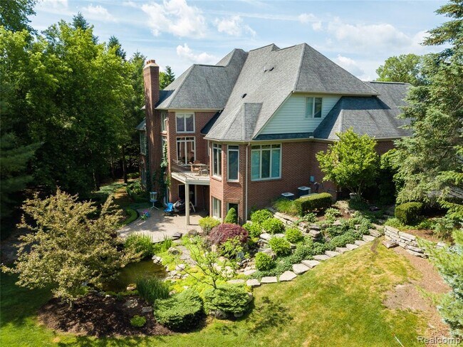 2551 Ginger Ct