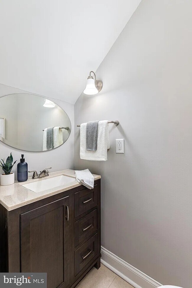 Photo - 411 S Duncan St