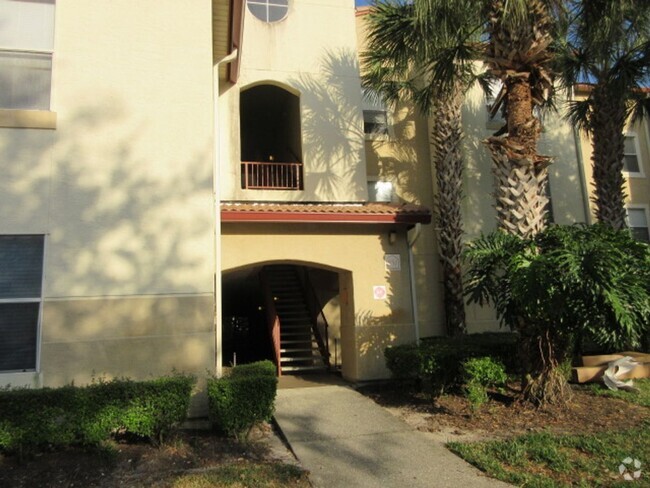 Building Photo - Available Now!  Altamonte Springs 2 bedroo... Unit 106 Rental