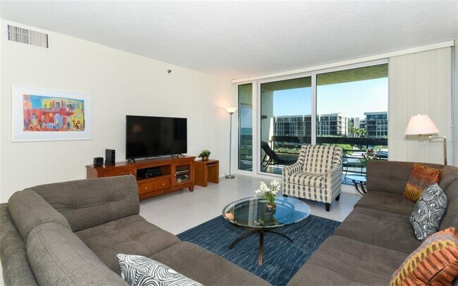 Photo - 1125 Gulf of Mexico Dr Unit 403