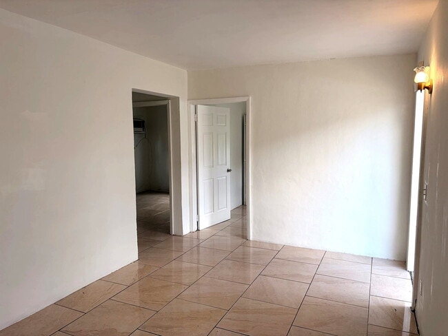 1310 NW 9th Pl