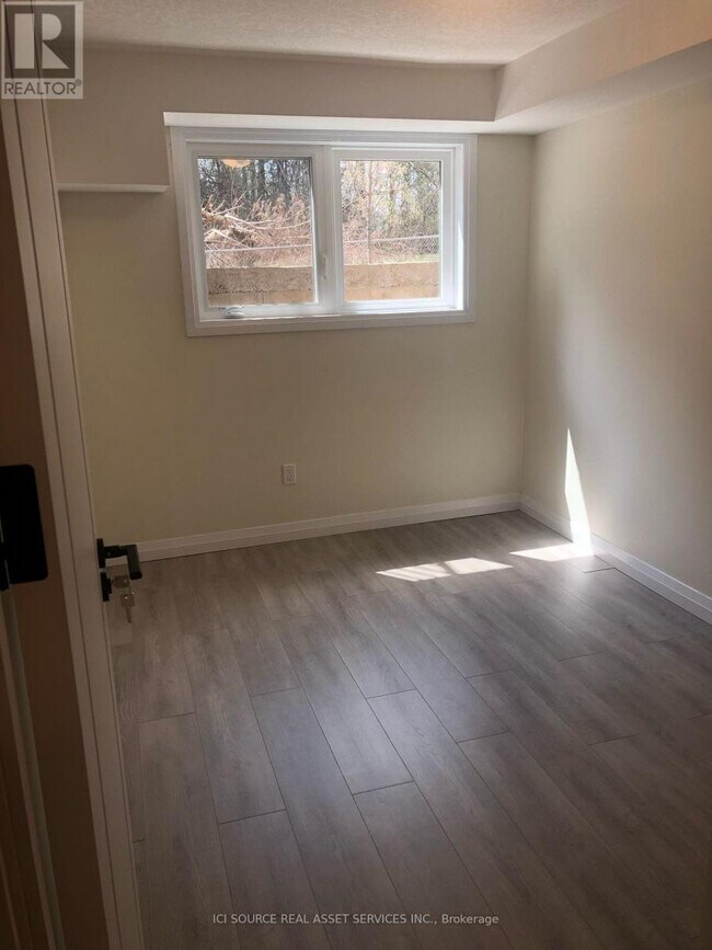 Photo - 370 Fisher Mills Rd