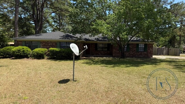 Photo - 1110 Hickory St House