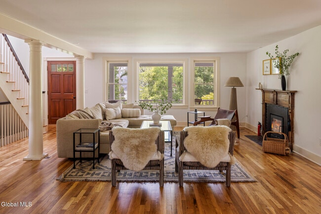 Photo - 243 Morton Rd