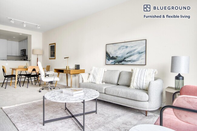 Photo - 550 Moreland Way Unidad FL5-ID954