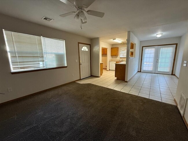 Photo - 601 Dogwood Ave