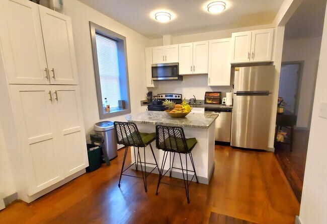 Photo - 213 Lawrence St Unit 2