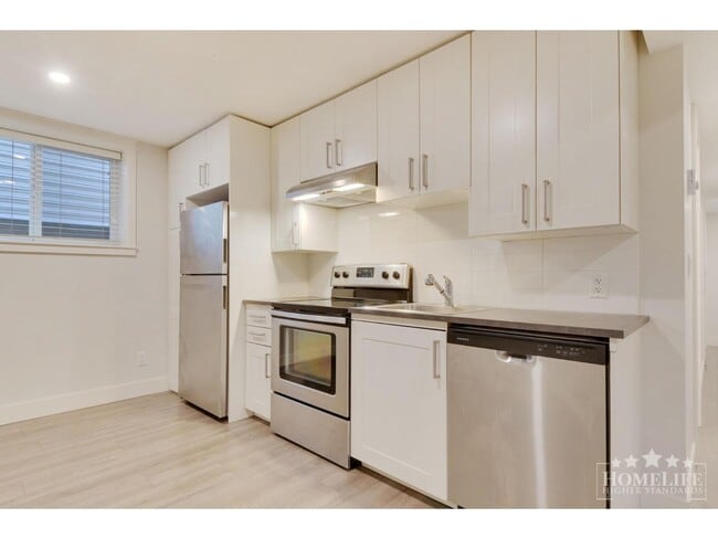 Photo - 297-172A 172A St