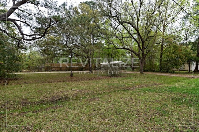 Photo - Newly Renovated 4 Bed / 2 Bath Home in Mobile!