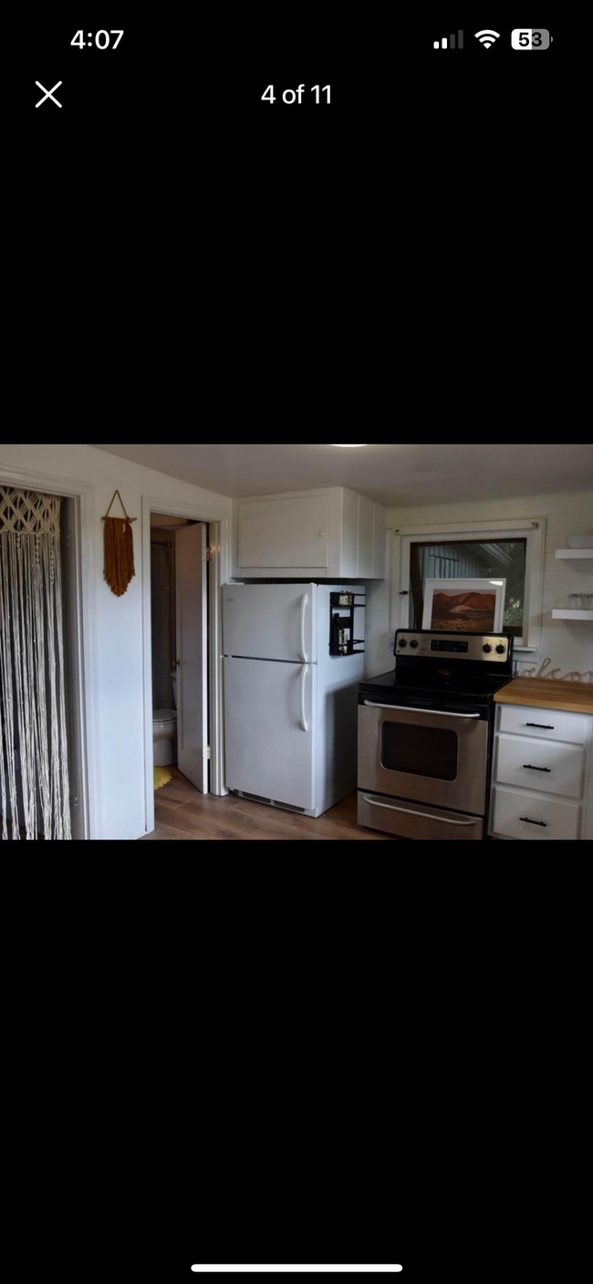 Photo - 10505 SE Walnut Dr