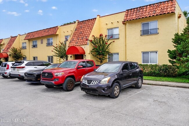 3866 Campenero Ct Unit 6