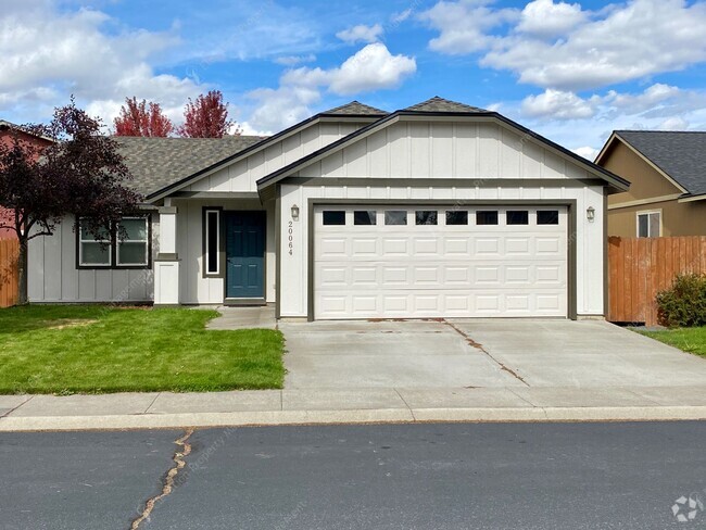 Building Photo - Charming 3BR -2BA Home in SW Bend