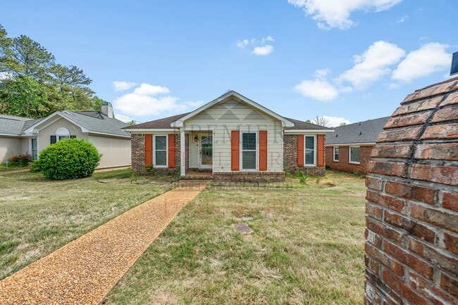 Photo - 7005 Robin's Nest Dr