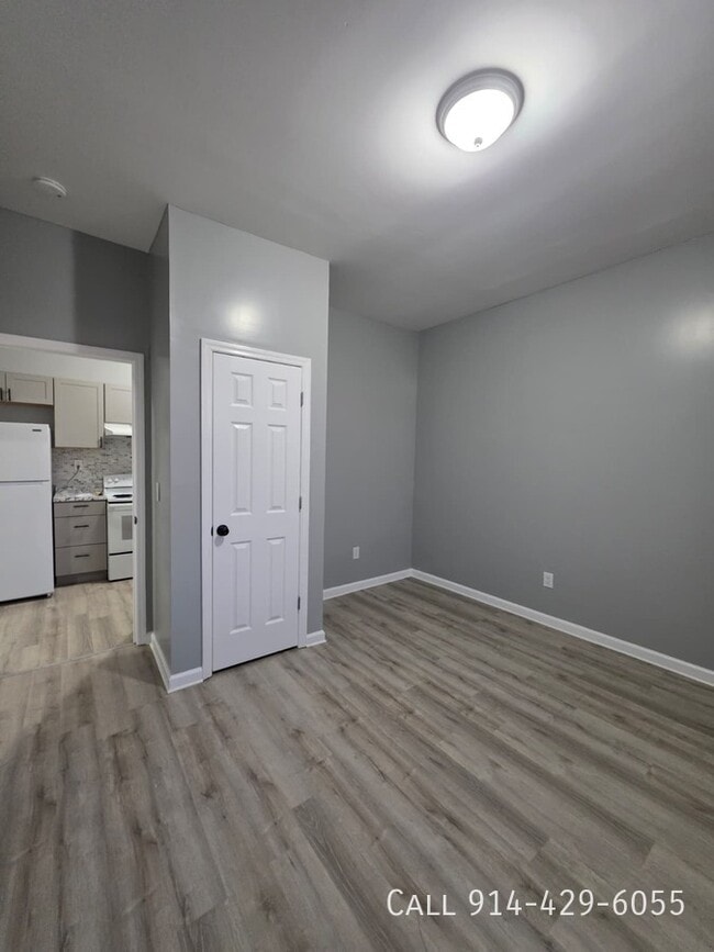 Photo - 94 Maple St Unit Apt 2