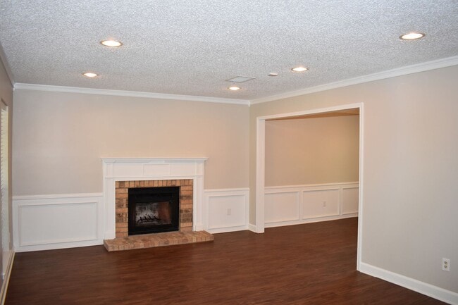 Photo - 414 Teal Wood Ln