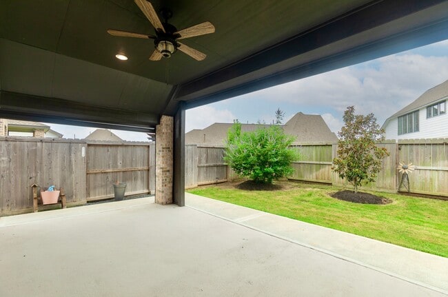 Photo - 30103 Aralia Dr